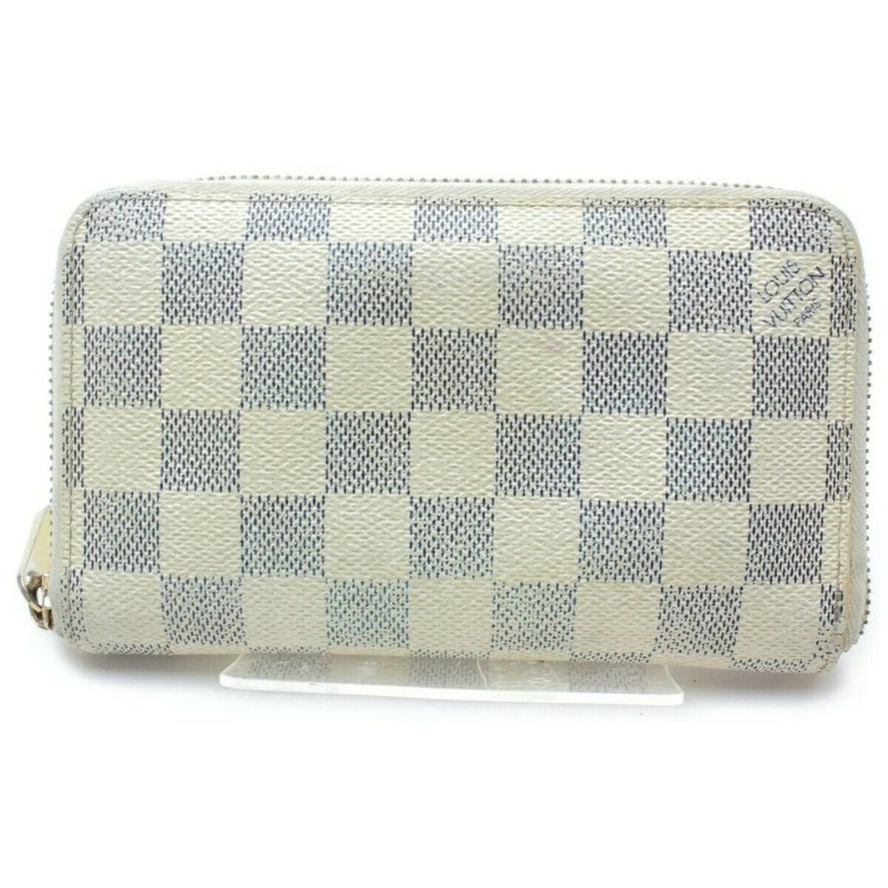 Louis Vuitton White and Gray Checkered Wallet